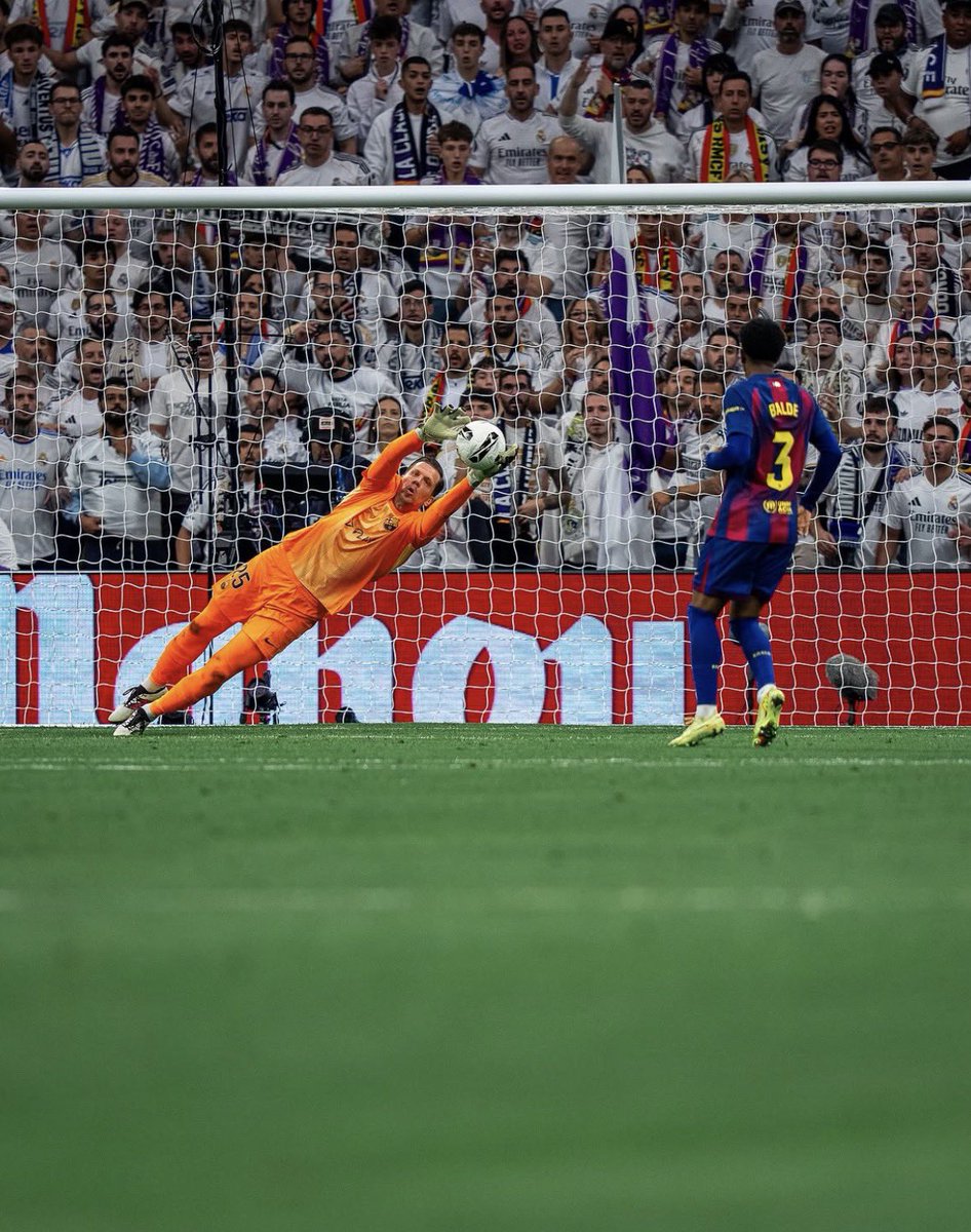 BarcaStats__'s tweet photo. 🚨📊 Le Real Madrid devient le premier club de l’histoire de la Liga à atteindre la barre des 600 penalties obtenus ! ⚪️👀

Negreira c’est ça ? 😅🫣 https://t.co/Fx2ptkBLk2