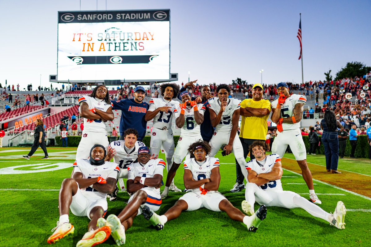 KodiBurns's tweet photo. WDE!!! 🦅 https://t.co/0CY32veqJN