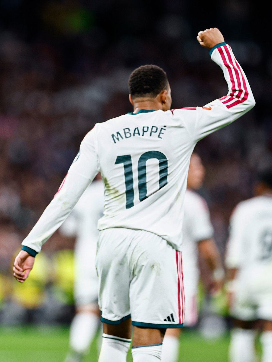 realmadriden's tweet photo. 👊👊👊 https://t.co/vJxP97RjPq