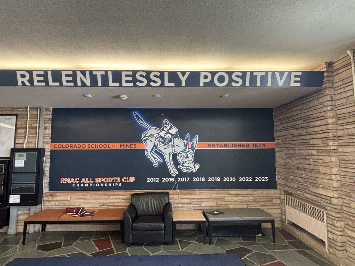 Ebube_Joseph11's tweet photo. Thank you Head Coach @PryorOrser5 and the coaching staffs of Colorado School of Mines MBB for hosting me on an official visit. I appreciate the warm reception and hospitality, grateful for the opportunity. #AGTG #GoOrediggers #GoMinesBasketball 

@CoachAstephens @GrandOaksHoops https://t.co/pNzTBQAyP0