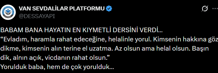 Barankeskinx's tweet photo. Mehmet Çiftçi, Van Sevdalıları Platformu adı altında neler yaptığınızı insanlar bana anlatıyor. İş yerinin kirasını neden ödemiyorsunuz? Her gün birilerini tokatladığınız söyleniyor doğru mu? @DESSAYAPI https://t.co/jd1lXpSQYN