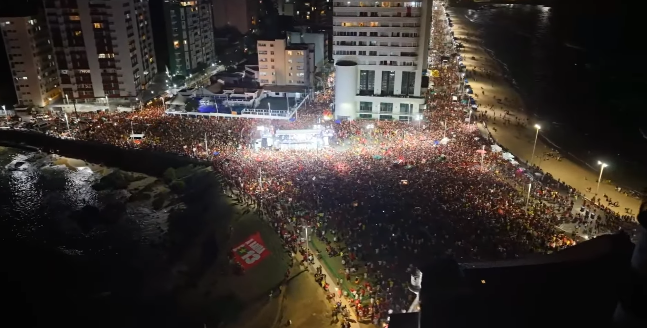oobservadorbr's tweet photo. AGORA: 
Farol da Barra - Salvador https://t.co/m3n7k3iIEK
