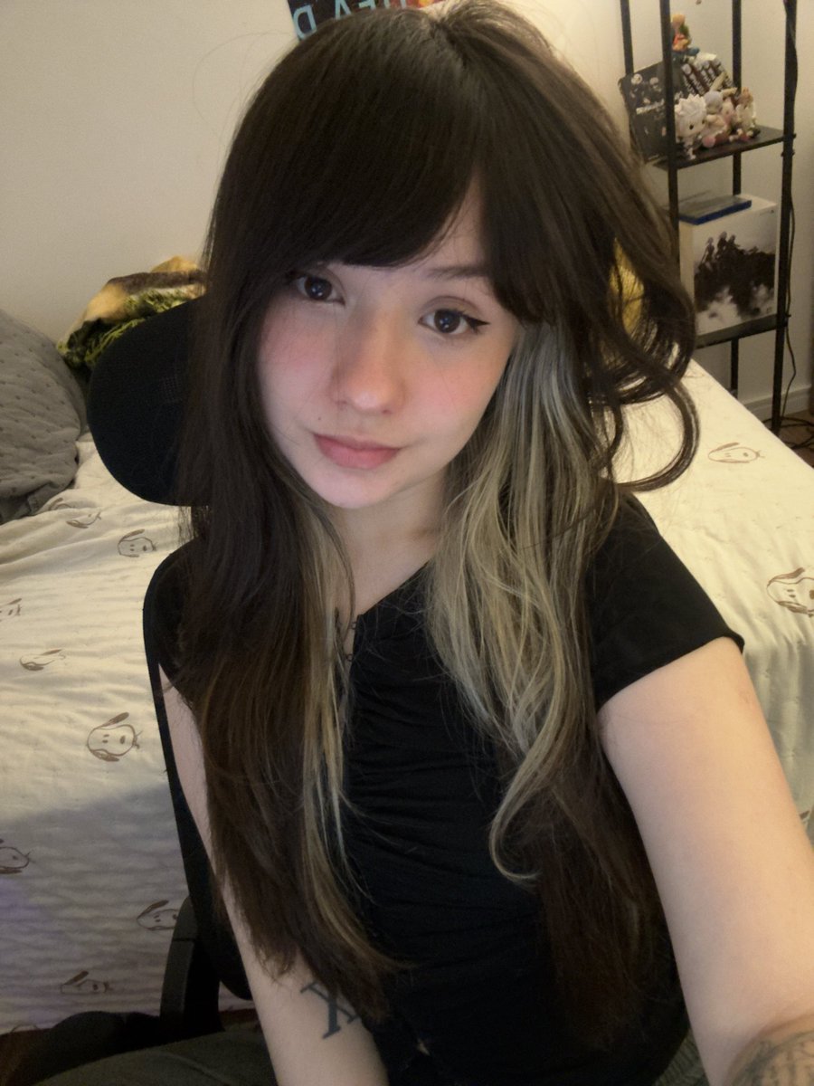 juudtk's tweet photo. live on https://t.co/BEjBgBhnV5 https://t.co/0hAwDRnIES
