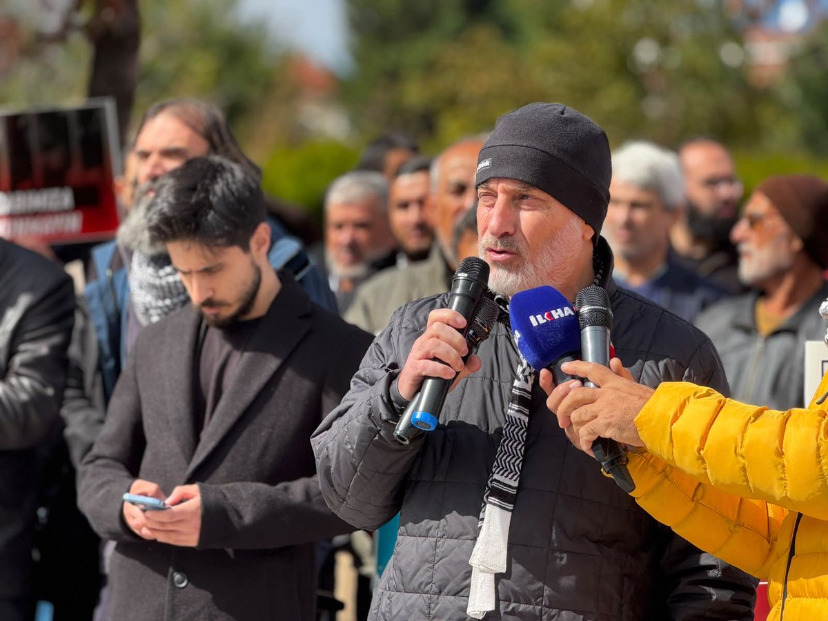 mahfildijital's tweet photo. 🔴 Azerbaycan'daki başörtüsü yasakları Ankara'da protesto edildi. https://t.co/24I5rWTEcH