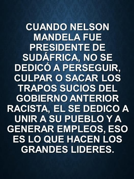 GARCIPAVON's tweet photo. A ver si se te pega algo Claudita @Claudiashein 👇