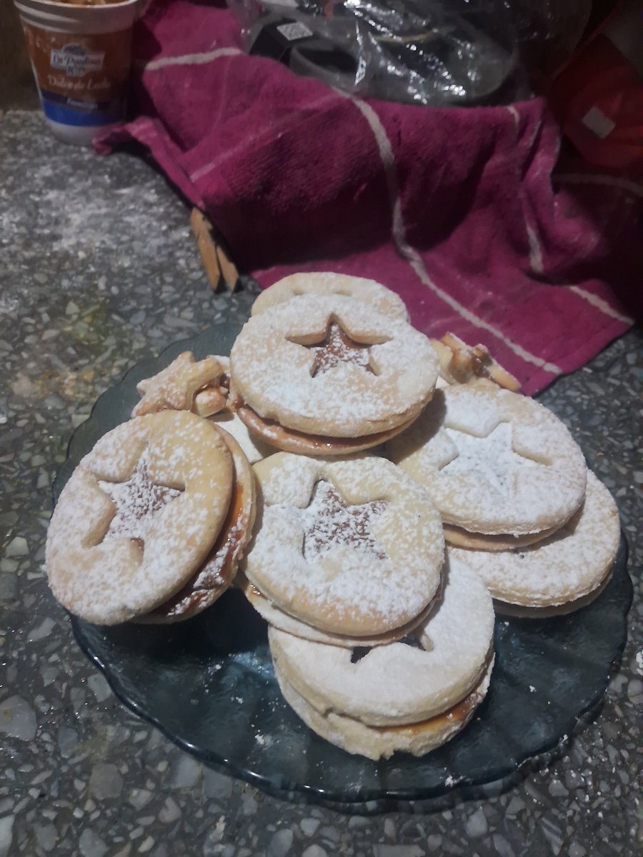 nattalinat's tweet photo. hice galletas https://t.co/8R6DRT9apf