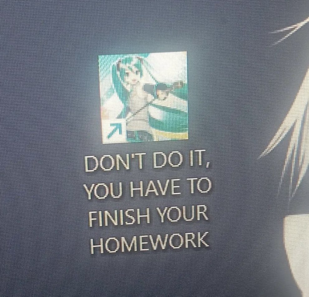 HatsuneMiku's tweet photo. Homework is far less important… https://t.co/yr7Ct7suE4