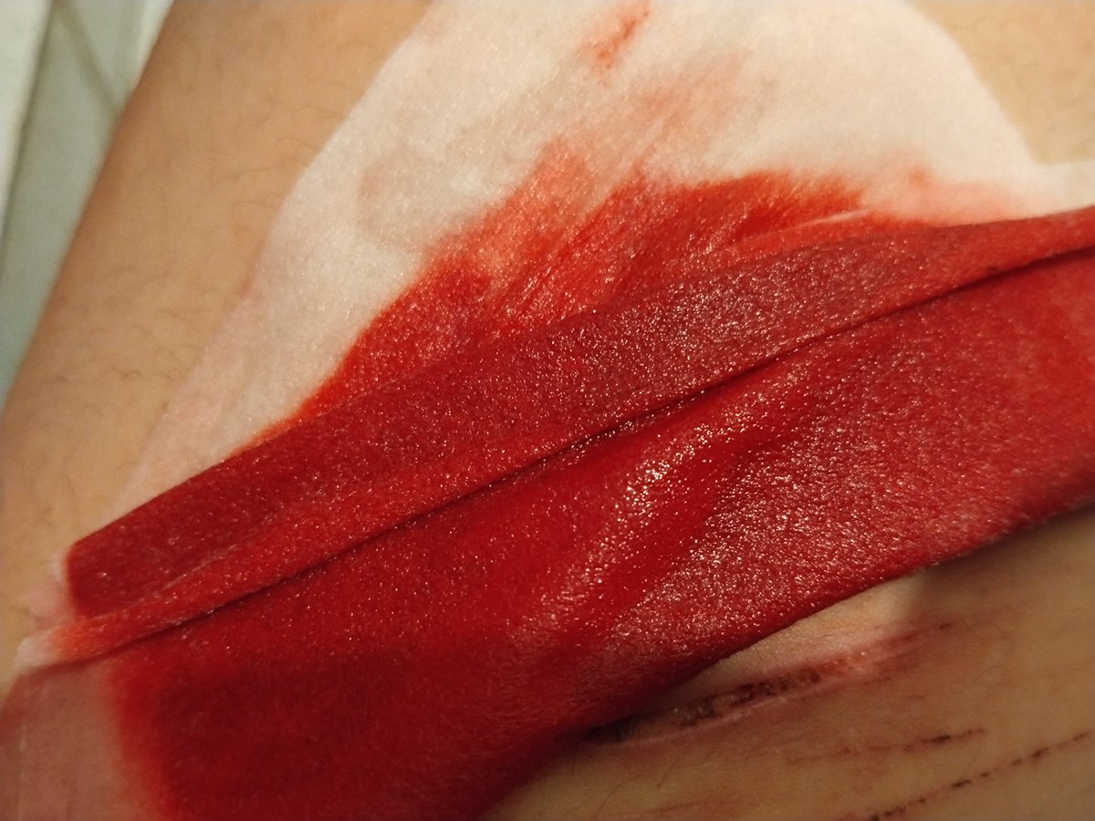 Noekizz0's tweet photo. SFX MAKEUP HALLOWEEN MAKEUP 
Wow amor me encanta como me ignoras y me haces sentir insuficiente a traves de tus compartidos jaja te amo amor no importa https://t.co/w72ZjapKbz
