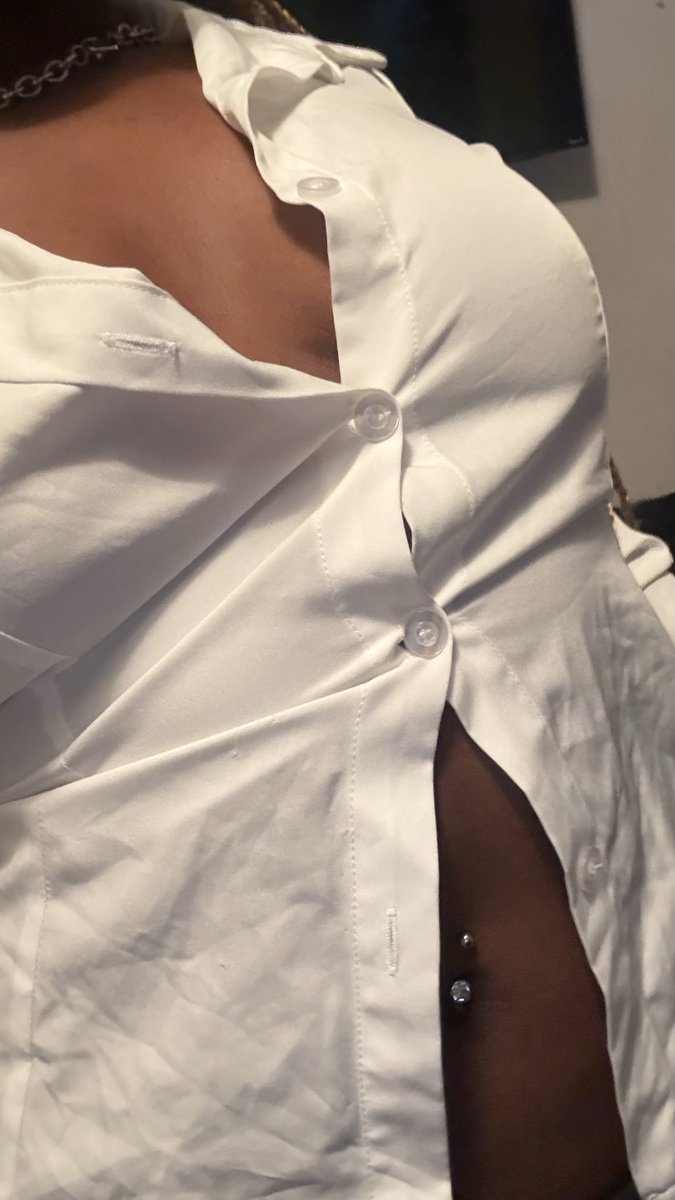 lecidabr4t's tweet photo. Come be a good boy and kneel for me. Give me all your life savings💋 https://t.co/BWZM4uMJ1L
