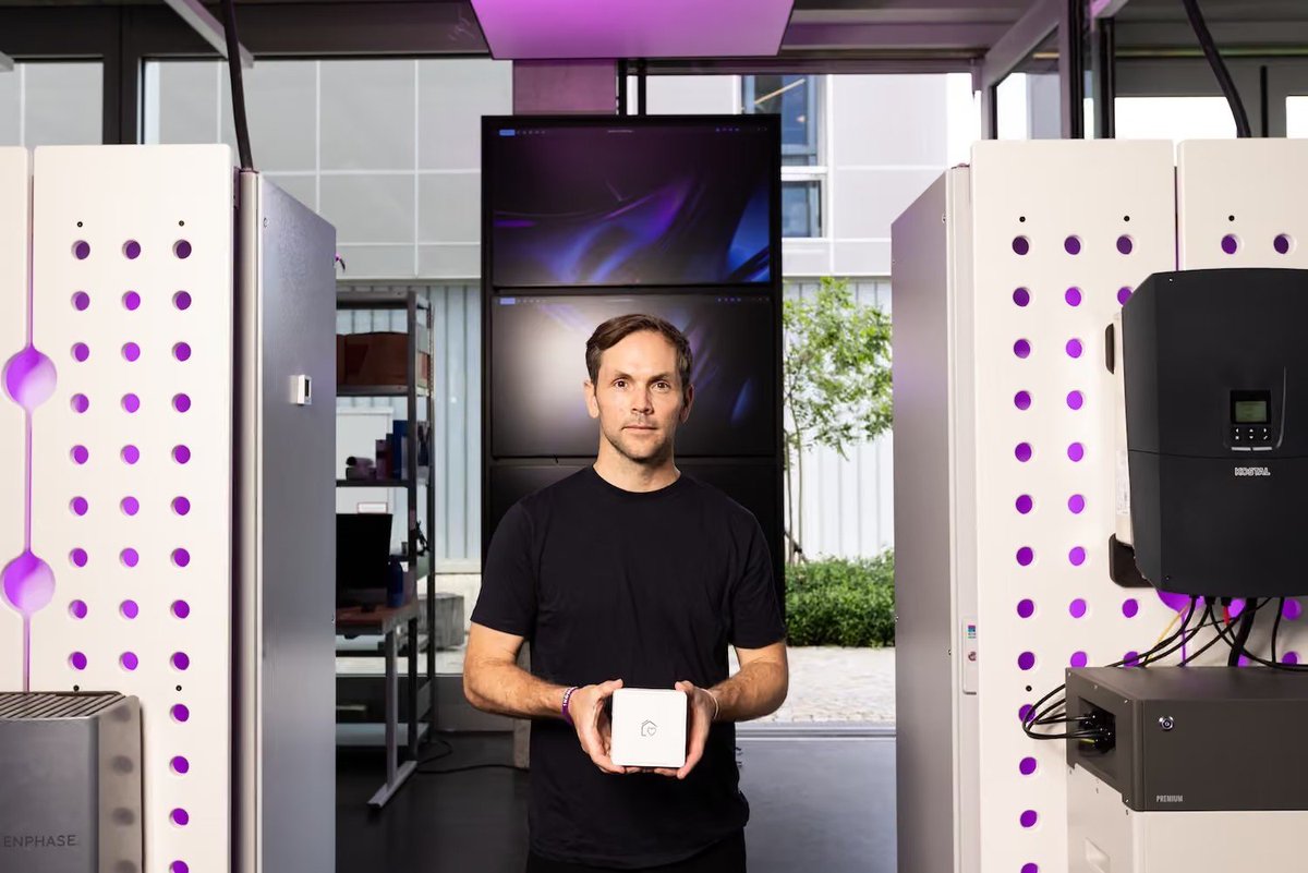 pvmagazineoz's tweet photo. 1Komma5° announces record investment in AI-based energy management system: 1Komma5° has vowed to invest more than $160 million in its energy optimisation platform Heartbeat AI in 2027 as it seeks to expand the capabilities… dlvr.​it/TVyqZK #BatteryStorage #Australia #PVProjects https://t.co/uuGnmezAbX