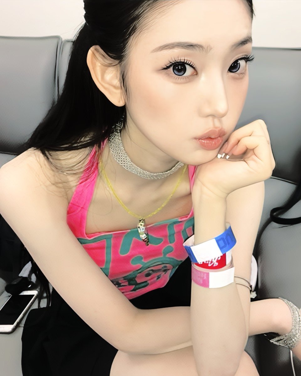 mxnatsumi's tweet photo. ⠀
⠀⠀⠀⠀⠀⠀
⠀⠀⠀⠀⠀   ⠀   .·:* .˳˳. *:·. ⠀𝅗𝅥 ๋̟࣭⠀⠀ᨳᥩ  𓈒.   ີ.𓈒)⠀⠀
⠀⠀        ⠀ ⠀⠀♡゙๑๑๑  ⨾ֹ ︶۪ ᩙ  𝒅on't  worry
⠀        ⠀     ⠀    be⠀h❤︎ppy.  ✿ ˖.𓈒ㅇoㅇ
⠀
⠀ https://t.co/MlFuQaBFP6