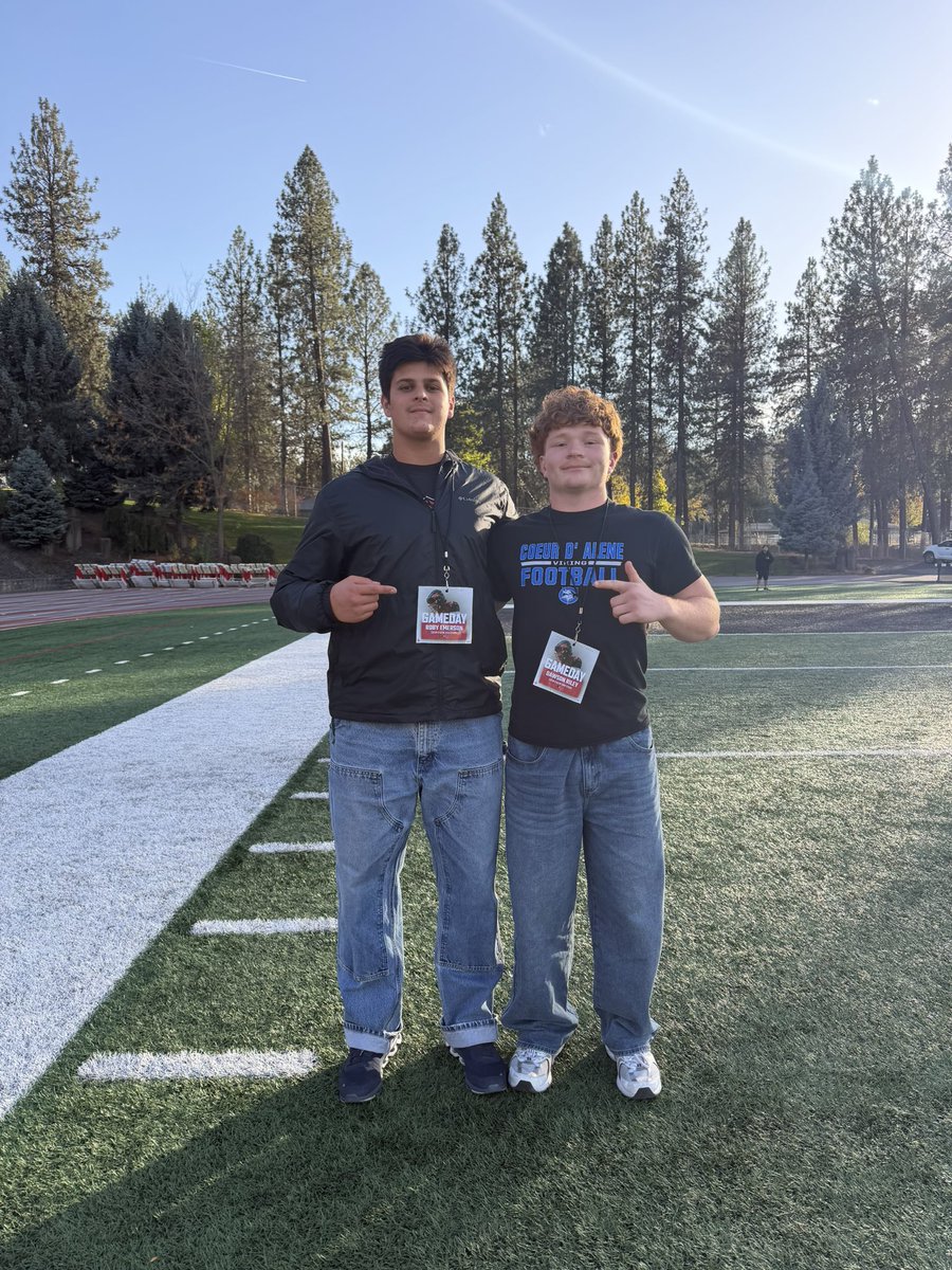 DawsonRiley2027's tweet photo. Had a great time at Whitworth with @RobyEmerson! Thank you @CoachMurph67 and @Coach__Shaw for the game day invite. Appreciate the opportunity to see campus and experience the atmosphere! Looking forward to staying in touch! https://t.co/WK92okn4eo