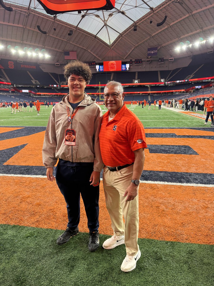 74_aidengalles's tweet photo. Thank you to all the Syracuse staff for showing me so much love and making my visit a great experience. Excited to keep building relationships with this program! @coachdicunto @CoachFscott18 @donnieburchfiel @Diondraecampbe2 @ERHSFB 
@Coach_2CAP @FranBrownCuse @SyracuseOn247 https://t.co/TzW7CufS3n