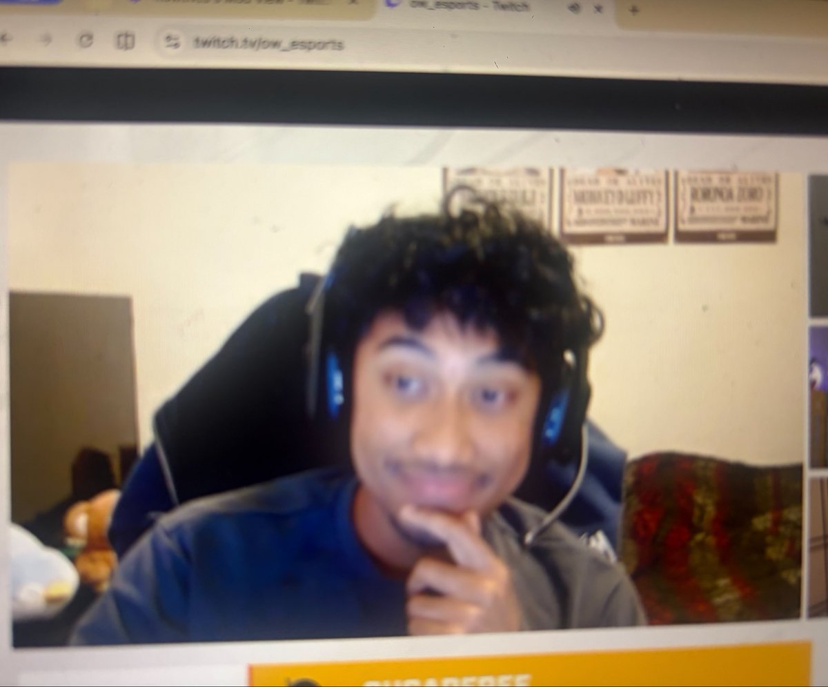pgemage's tweet photo. HE DONT GAF😭😭😭😭😭 https://t.co/JVSlroJuQW