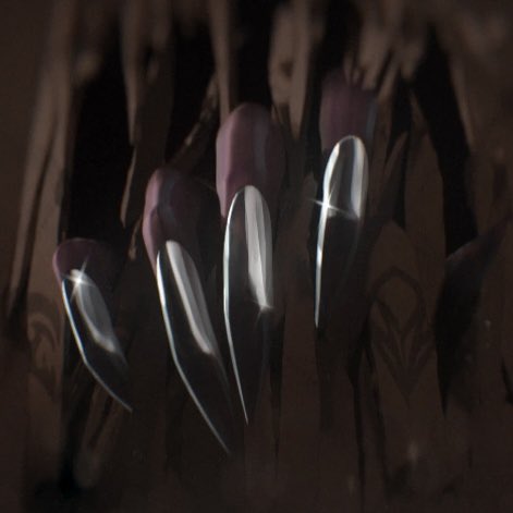 luxnoira's tweet photo. if evelynn doesnt make herself known in a dramatic ass way she'll die https://t.co/ZodPKZ5OqD