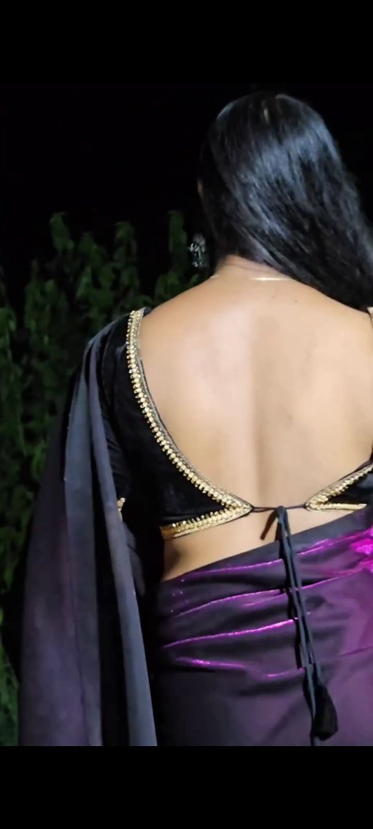 longhairhot's tweet photo. Dusherra Treat for my fans

For Shows &amp; Collabs Dm Me🥰

#blouse #Freehair https://t.co/ZDwdhBIOnz