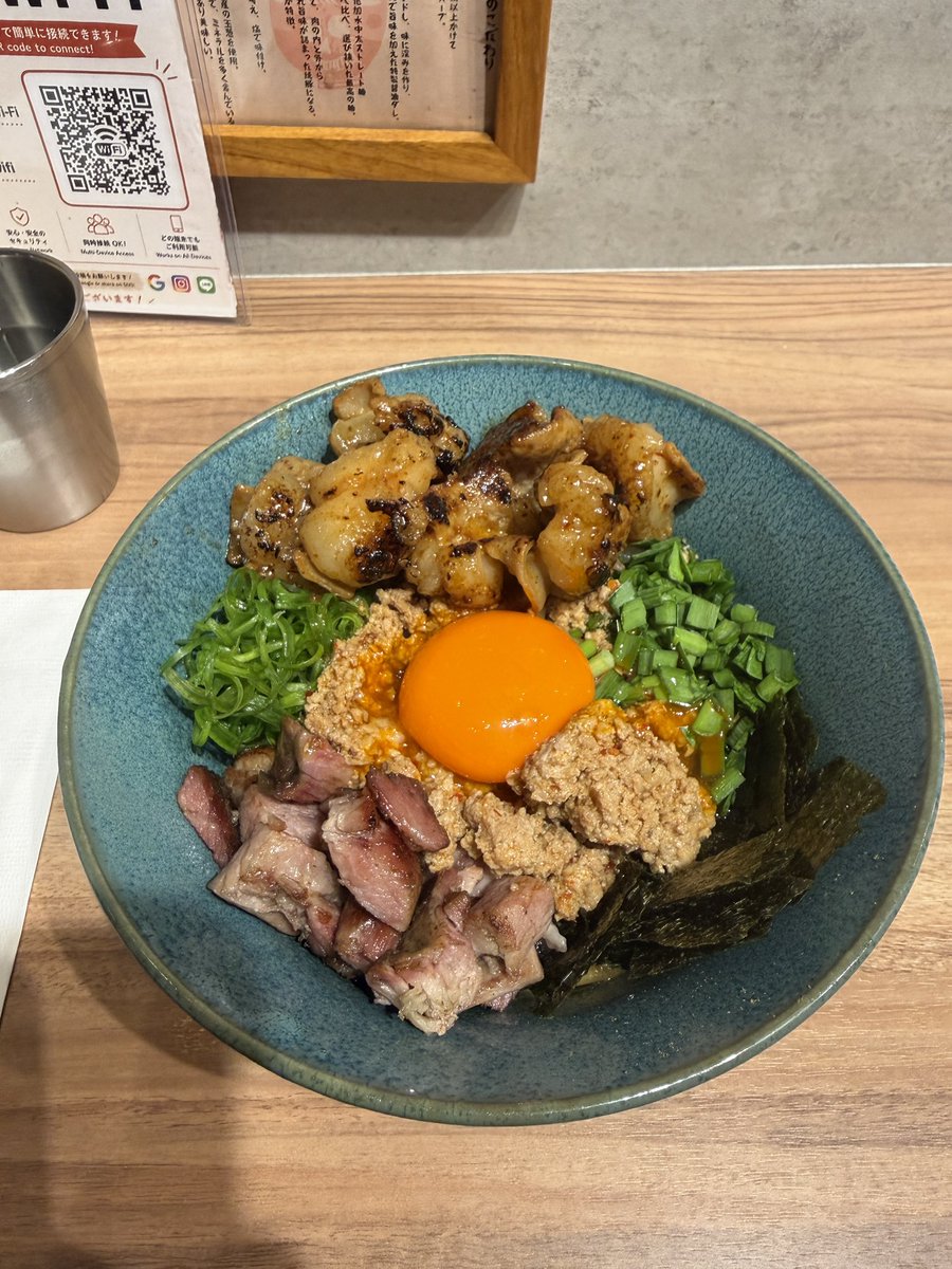 akihiro_0922's tweet photo. 久しぶりのラーメンガチャSSR https://t.co/Xhs1vtg2tz