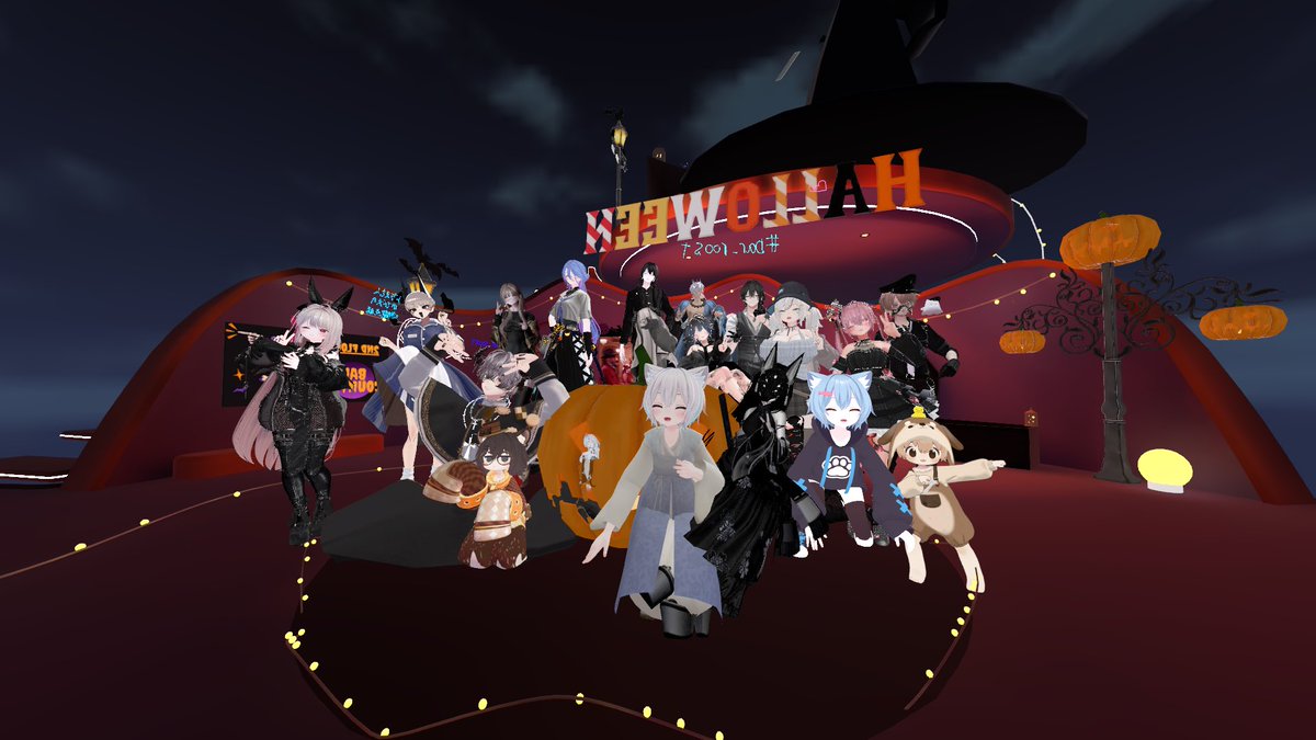 yanooooonstar's tweet photo. #bar_roost
VRchat初めて間もない段階で参加したイベントでしたがものすごく楽しくて沼にハマってしまいました！！！！
次はお顔が見れるとの事で絶対通常営業の方にも参加したいです！！！
抽選当たりますように！ https://t.co/bqIBlNRQgF