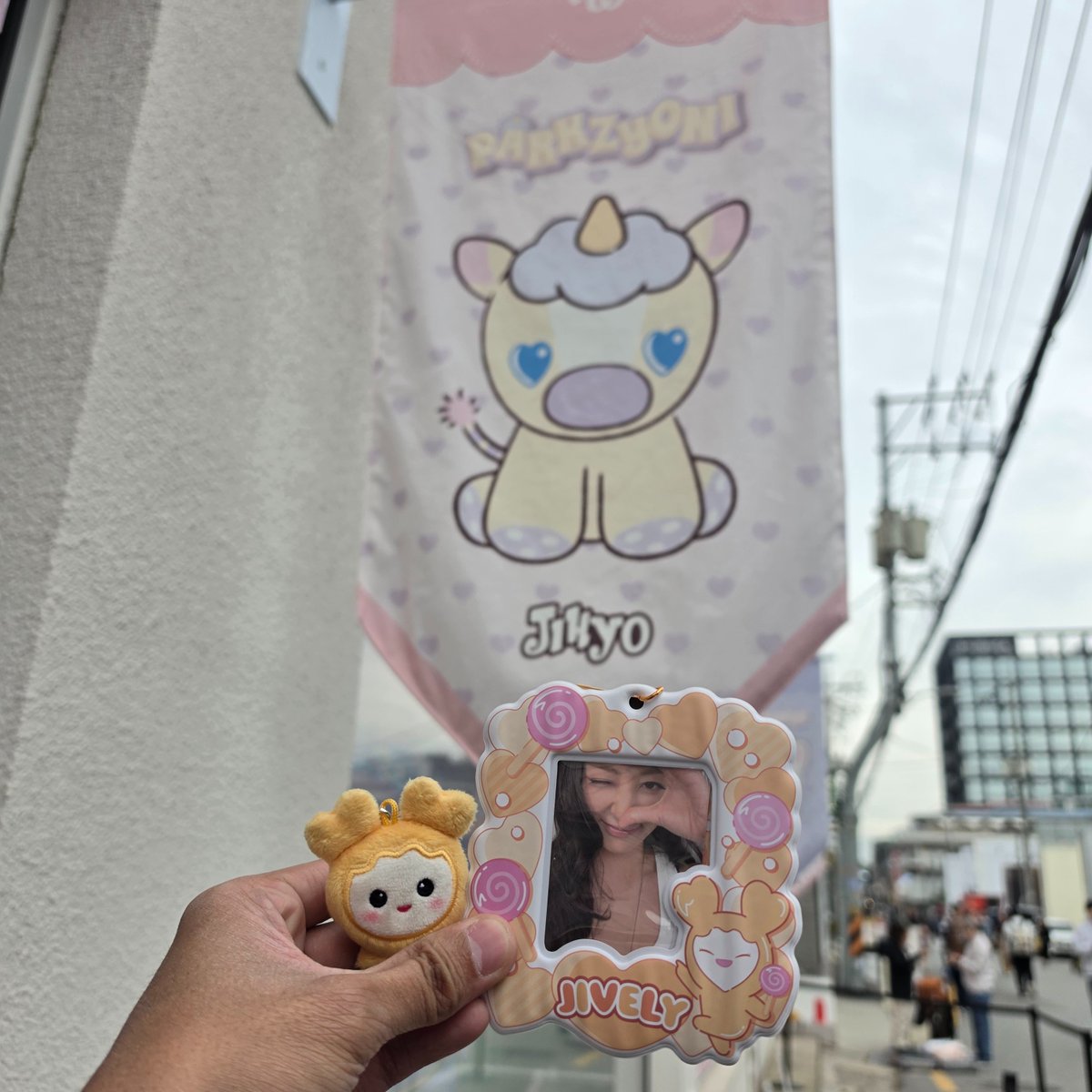 chapterhyo's tweet photo. 🏧🦄☁️

#TWICE #트와이스 
#TDOONGZ #트둥즈
#TWICE_THE_THRILL
#TWICE_11TH_ANNIVERSARY
#ZyosOnceZone #원스지금모하죠 https://t.co/HXCGZ3r0BI