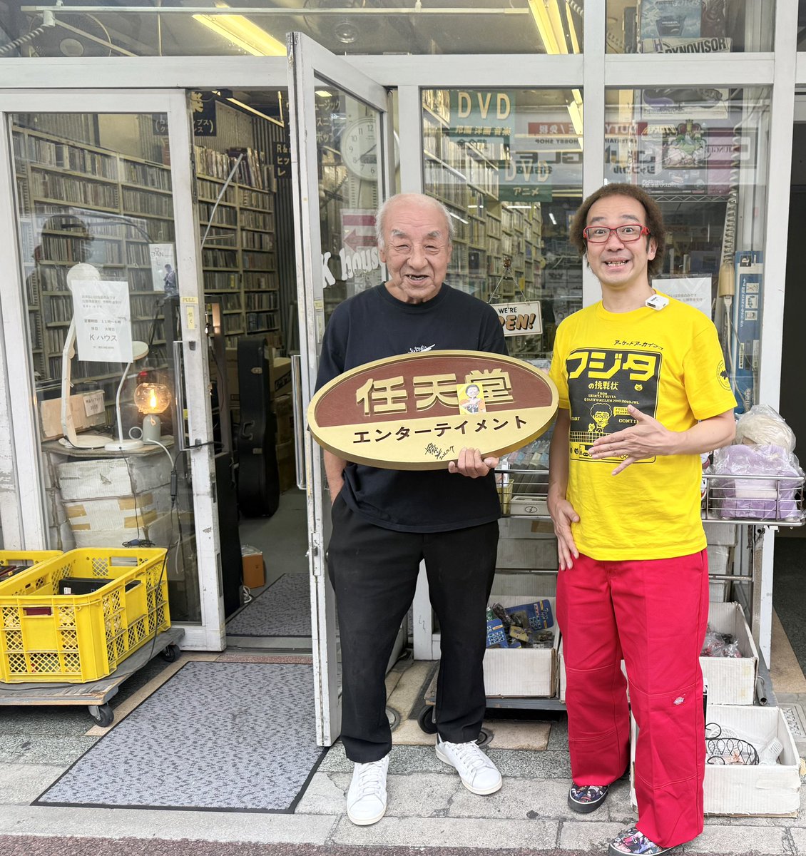 famicom_fujita's tweet photo. 名古屋ケーハウスさんで、
NESとPCエンジンコントローラー等を買いました！ https://t.co/oLfYmhfHMu