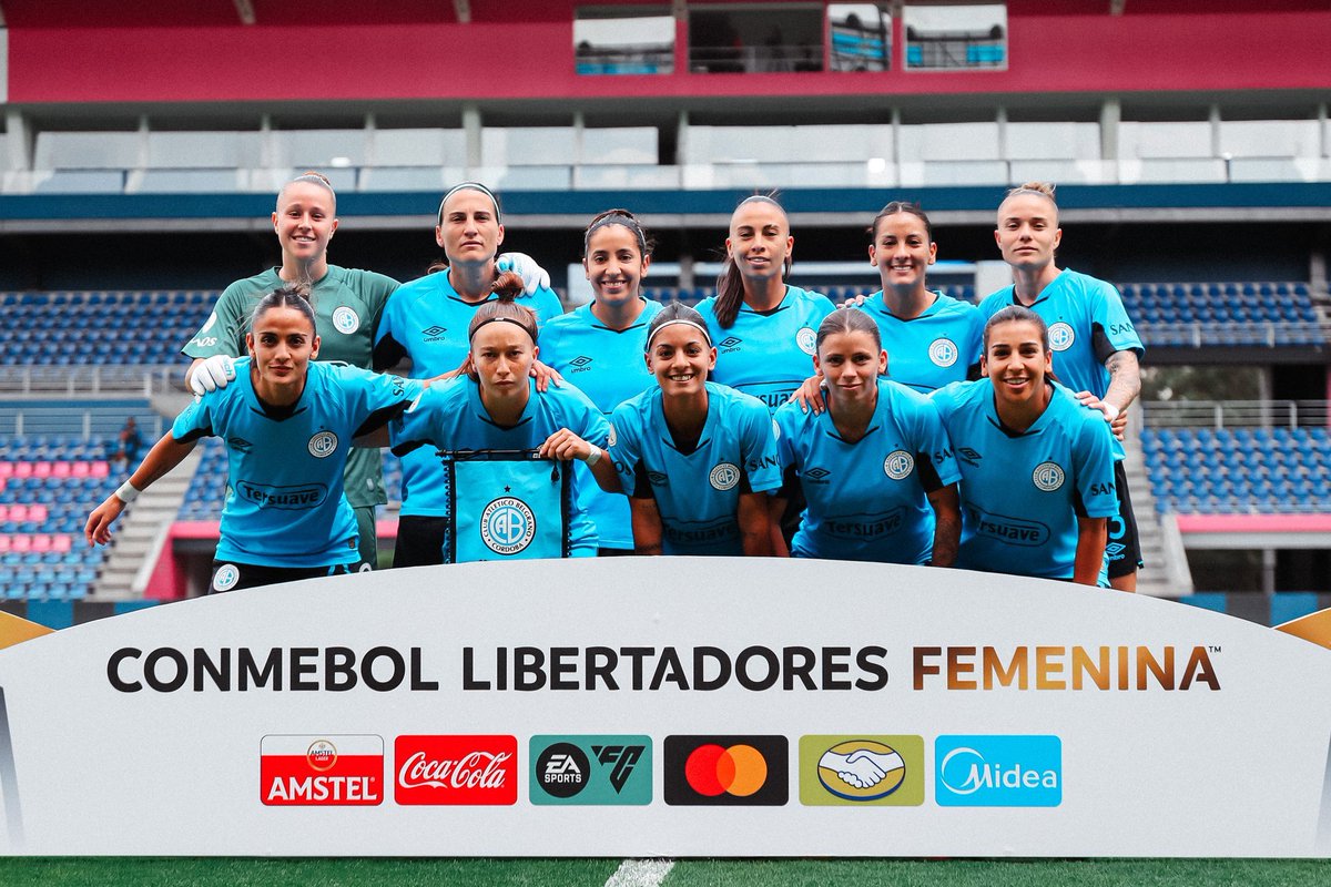 RevistaDeporbox's tweet photo. Las Piratas cayeron ante Palmeiras ⚽🏴‍☠️

Las dirigidas por Mariana “Pomu” Sánchez, disputaron el segundo encuentro de Belgrano en la Copa Libertadores Femenina 2026.
            https://t.co/LDlsiNCO8t https://t.co/IHvDCefY5X
