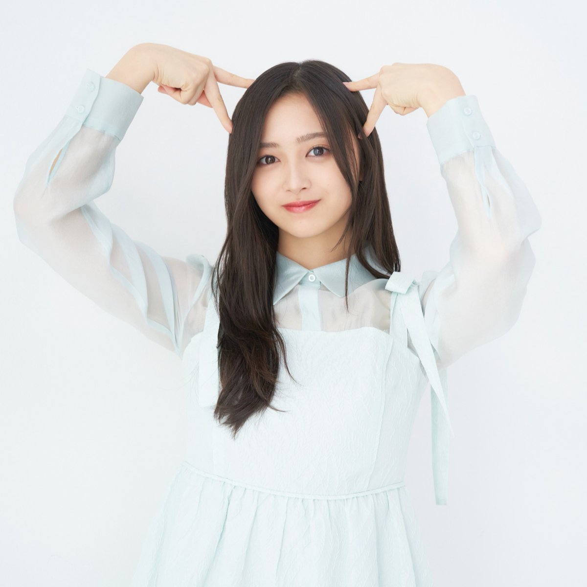 oricon's tweet photo. 乃木坂46井上和、4度目の表題曲センターに🎊
「君ロス」12月2日リリース
⠀
🔻選抜メンバー＆フォーメーション
https://t.co/5clQEUDcc6
⠀
1列目：瀬戸口心月、井上和、川﨑桜
2列目：小川彩、一ノ瀬美空、賀喜遥香、遠藤さくら、池田瑛紗、中西アルノ
3列目：弓木奈於、五百城茉央、金川紗耶、大越ひなの、菅原咲月、矢田萌華、林瑠奈、岡本姫奈、田村真佑
