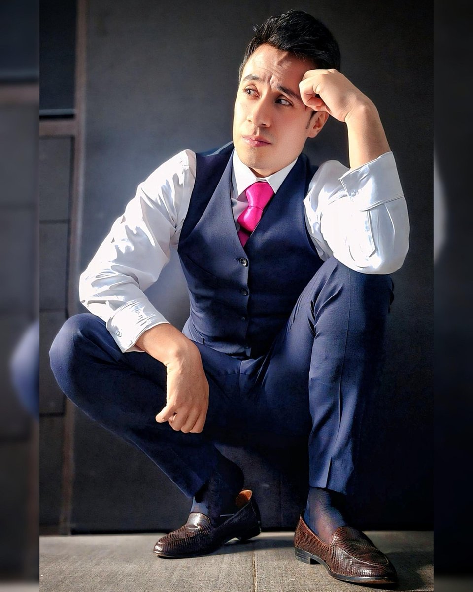 TrajeadosVIP's tweet photo. Síguenos en Instagram 👔🔥
https://t.co/JYymarrsg3 https://t.co/QfSLrL1Sii