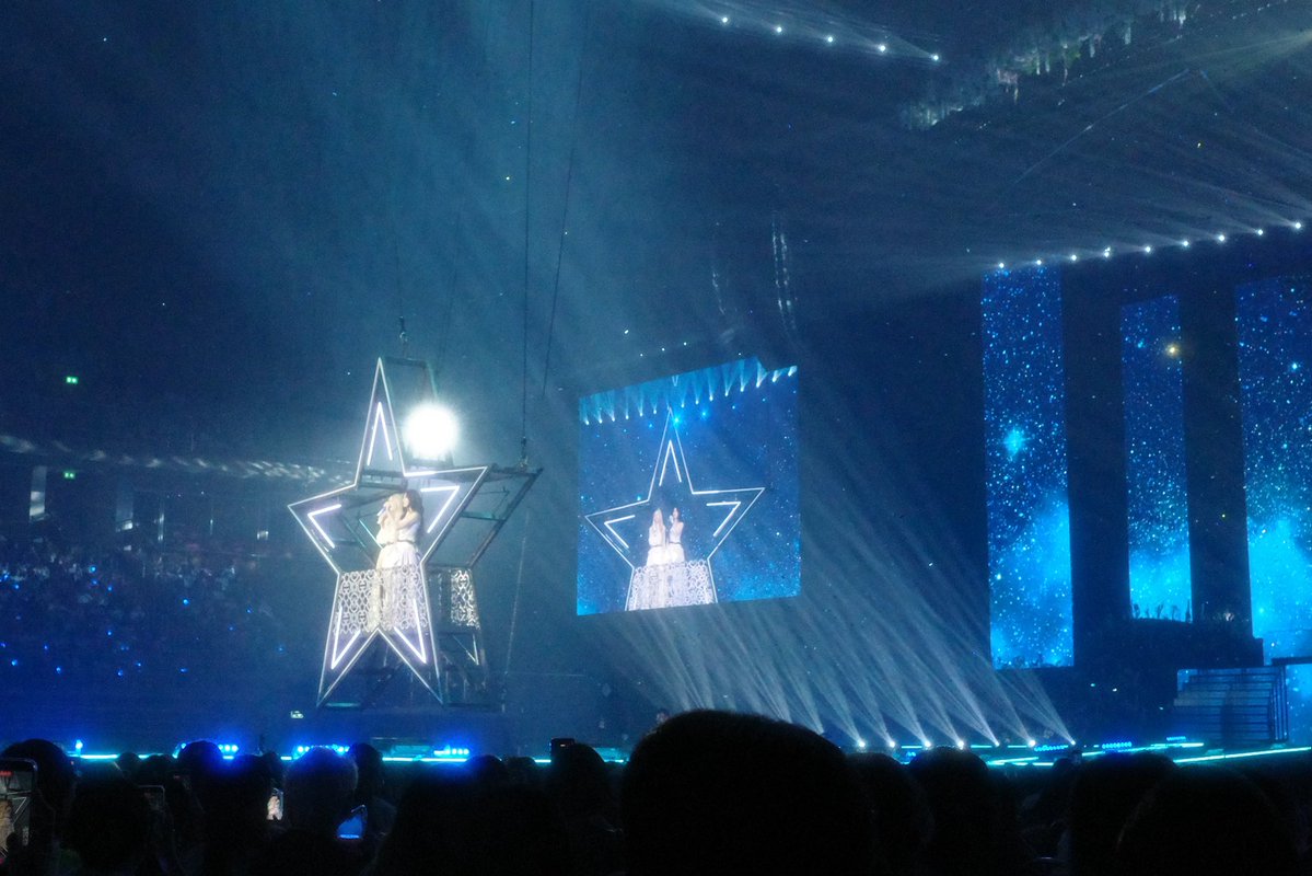 SnowyxLOx's tweet photo. Coming out of the woodwork for this one. LingOrm really lit up the stage and gave it their all.

Thank you to the fandom for being so dedicated, patient and welcoming. Until next time. เจอกันอีกเร็วๆ นี้นะคะ.

@the_wanderer16 @bdptlng 

#LingOrmBetweenUsConcert #LingOrm #หลิงออม https://t.co/w5rPcuLPkP