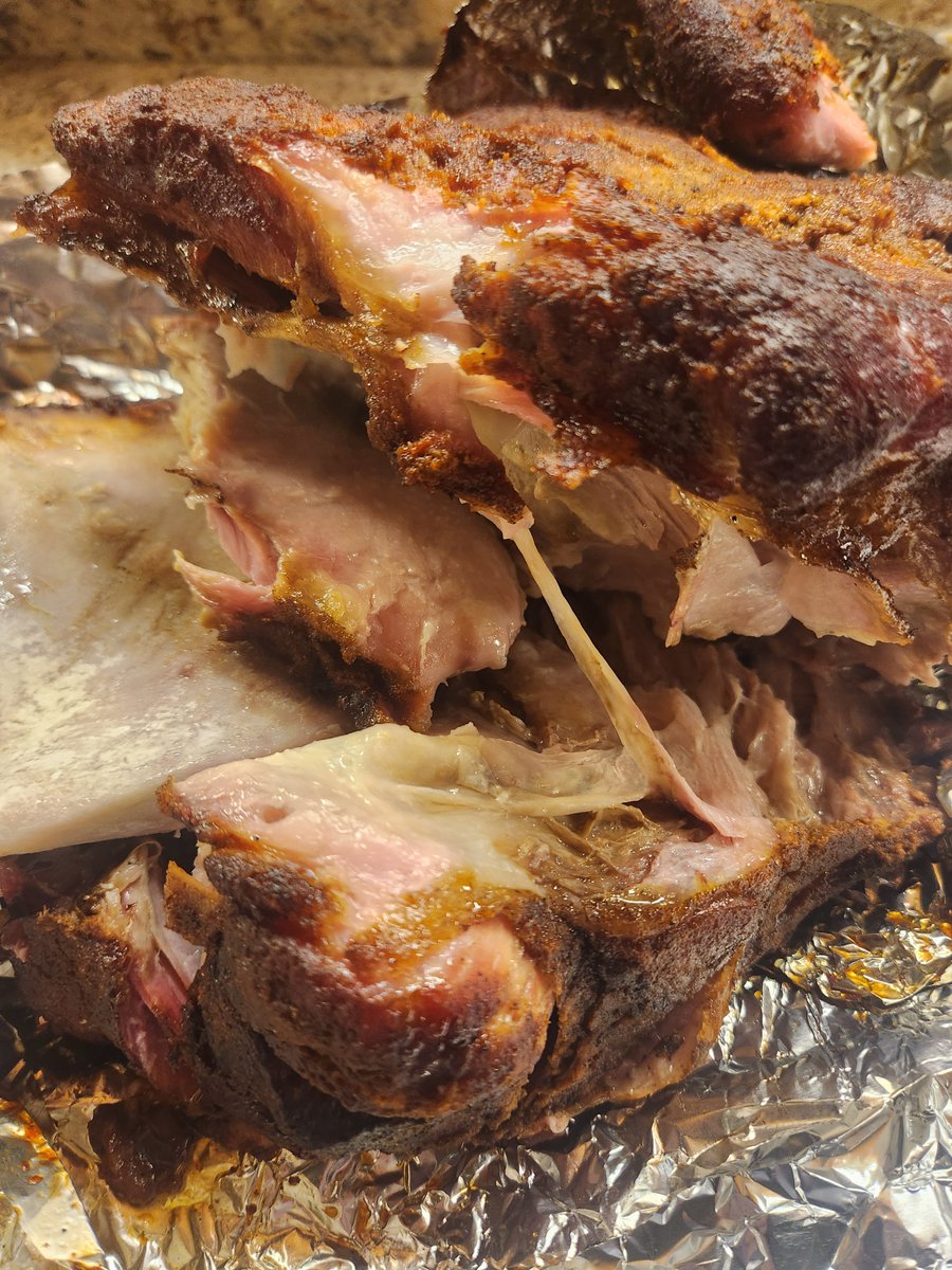 funkusz's tweet photo. WoW Forever launch prep phase 1 complete. Gonna freeze a lot of this for easy meals later on. Some for dinner tonight!!

Smoked Baby back ribs and spare ribs. Smoked chicken. Smoked pork butt. Mac n cheese. Baked beans with pickled red onion and jalapenos. https://t.co/SIE0uwwyTX