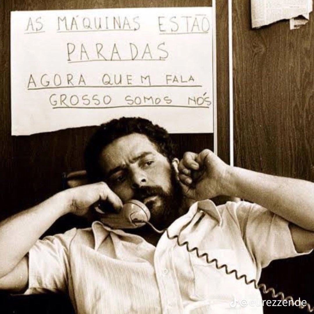 clacanz's tweet photo. #LulaDeuShow https://t.co/dCbUP5hhS1