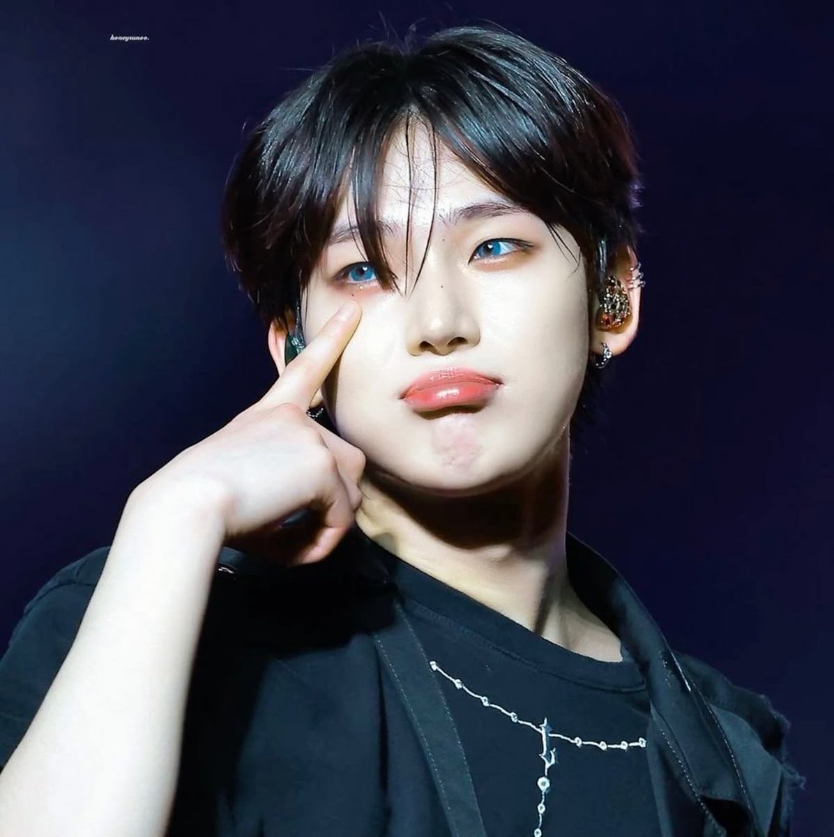 sunsunthoughts's tweet photo. eu entendo perfeitamente o sunghoon por tratar o sunoo igual um bebê olha esse biquinho https://t.co/4M2wAvP3Bl
