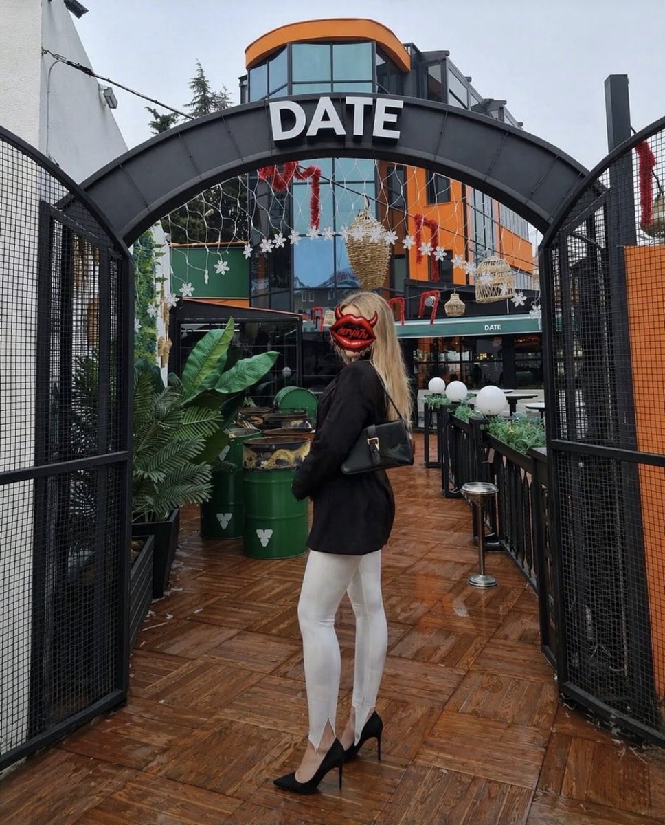 Semra1z's tweet photo. #corlu 05451591883 Watsap aşkım Çorlu yeniyim https://t.co/ijkBKmpo7Y