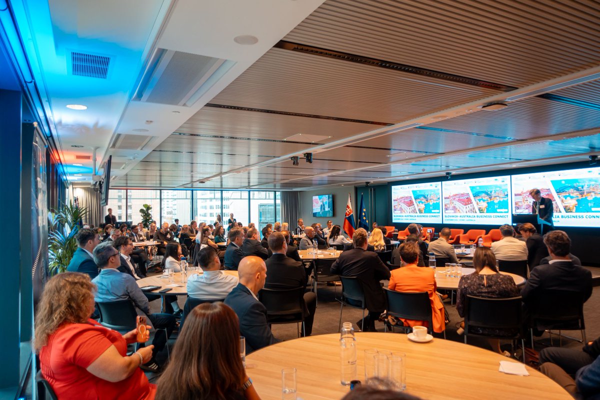 Aussieexport's tweet photo. 🇸🇰🇦🇺 Did you know Slovakia produces more cars per capita than any other country in the world?

Last week, the Slovakia–Australia Business Connect event explored opportunities in advanced manufacturing, AI, cyber security, energy, and research.

Thanks to all participants. https://t.co/rTsUMXVfsP
