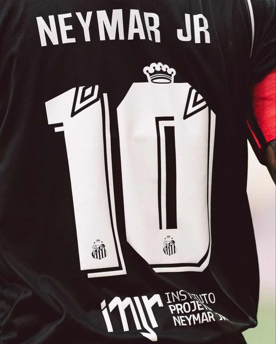 neymarjr's tweet photo. Se for um sonho eu não quero acordar 🤍🖤
Como é bom ser SANTOS FUTEBOL CLUBE https://t.co/b1kepROBxD