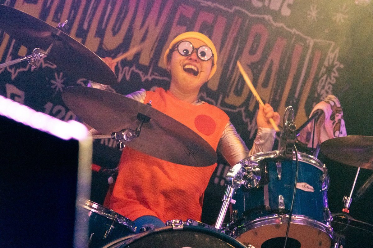 THELETSGOs tweet picture