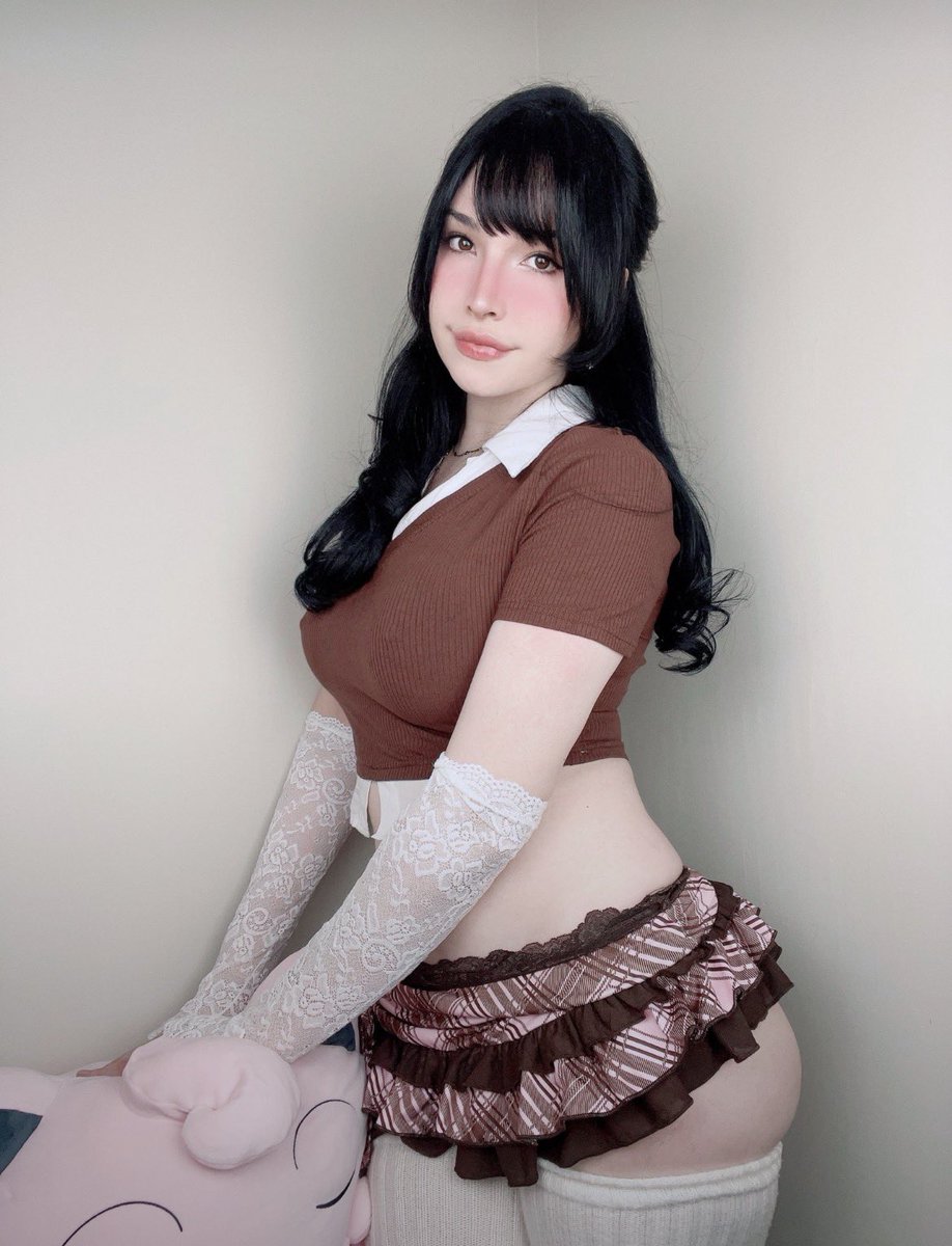 AriAngelsAA tweet picture