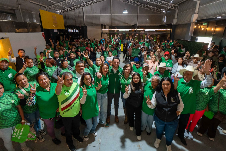 Antena125mx's tweet photo. Crecimiento histórico del Verde en el #EdoMéx 📈💚
El @verdeedomex duplicó sus afiliaciones validadas por el @inemexico de 2023 a 2026, sumando más de 149 mil militantes: @pepecouttolenc. ✨
👉 https://t.co/V5HwusJ1zK
#PVEMEdomex #PepeCouttolenc #INE #VerdeEdoméx #Edoméx https://t.co/G9aCN1oyqF