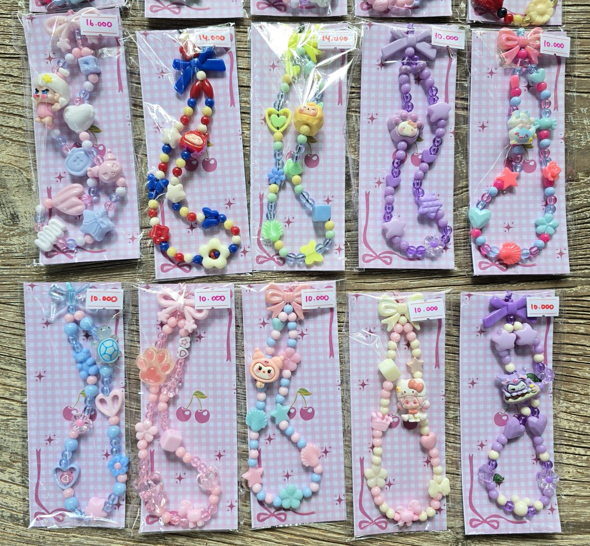danitydith's tweet photo. ⛧°. ⋆ for sale ⋆. °⛧

handmade phone strap
only 1 piece/design
harga masing2 ada di foto

f2f at birthday event Nani 31 Okt 
#.DearNani29th
syopi bisa, tapi prio f2f yaa

dm untuk booked atau mau lihat detailnya dulu juga bolee~ https://t.co/dgaQm5o4PT