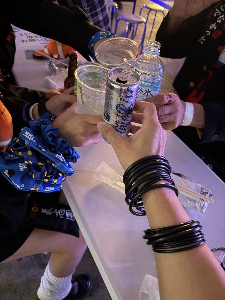 PLAYBOYTAKABOW's tweet photo. 🎤
2026.10.18(日)
SAMURAI SONIC vol.8
幕張で氣志團にお会いしてきて、帰りはパンチョ🍝食べて帰った😁
#氣志團
#綾小路翔
#SAMURAISONIC
#リーゼント
#幕張メッセ https://t.co/3UCDqqwDAO