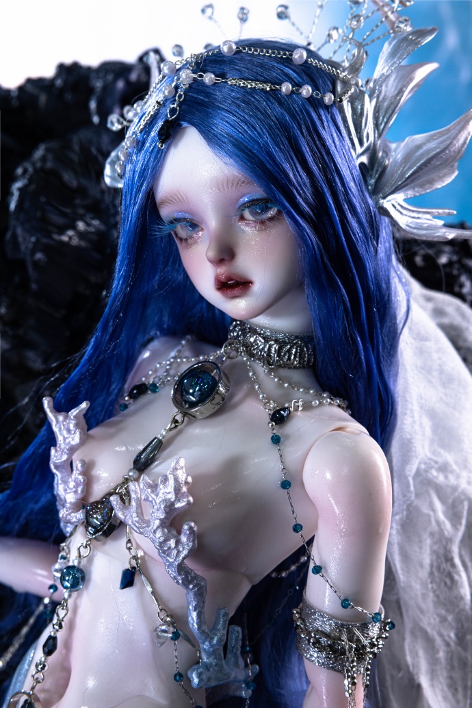 legenddollshop's tweet photo. AsleepEidolon #新作予告
二十一周年・1/4サイズ人魚体 
｢丝佩儿｣ まもなく登場する予定！😱
続報はお楽しみに～🧜‍♀️✨
🔎https://t.co/HzbhnDHpjh
#bjd #legenddoll #msd #人魚 #ドール https://t.co/optPt93FGp