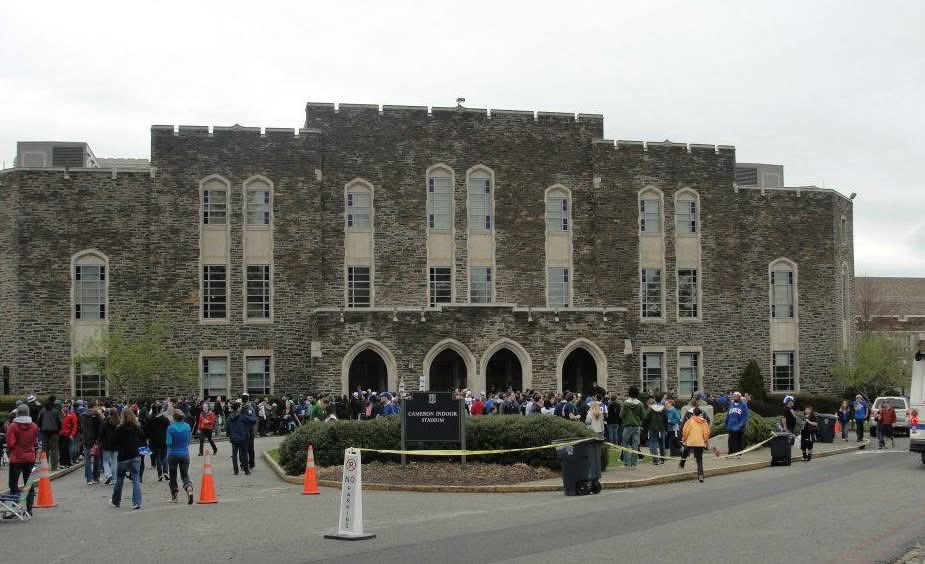 DukeReport's tweet photo. A couple of good memories popped up today 📸 
Photos I took of Cameron Indoor circa 2012 and Wallace Wade in 2014.
Looked good then, looking great now! A few changes since these shots… including Wallace Wade losing that track 😂🤙🏼🔵😈 https://t.co/F0kh5l6ySg