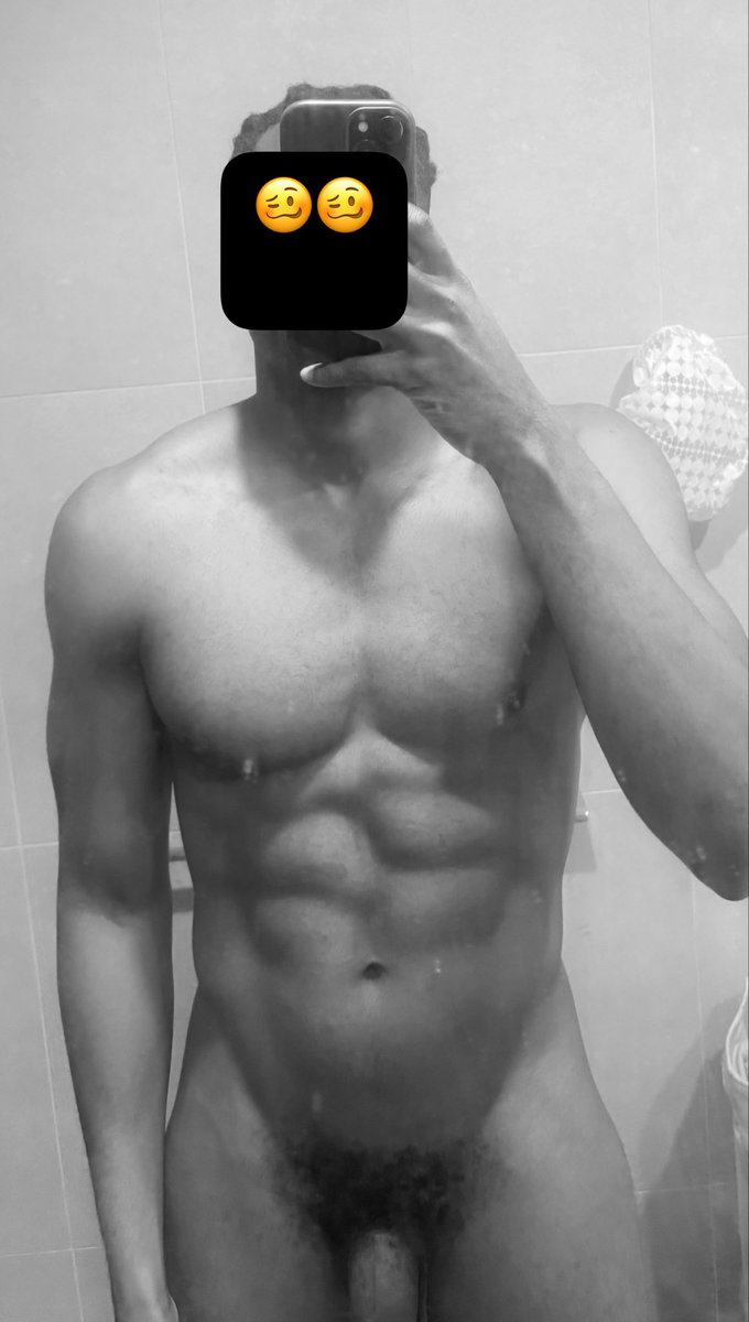 obyky's tweet photo. Shredding season hehe https://t.co/FdU8kX5xBY