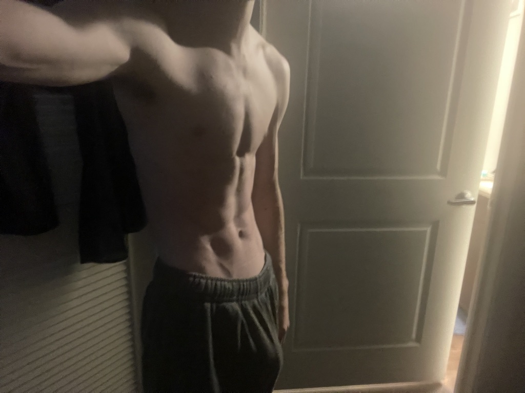 renrenren900k's tweet photo. trying again https://t.co/EhGI7LUfPC