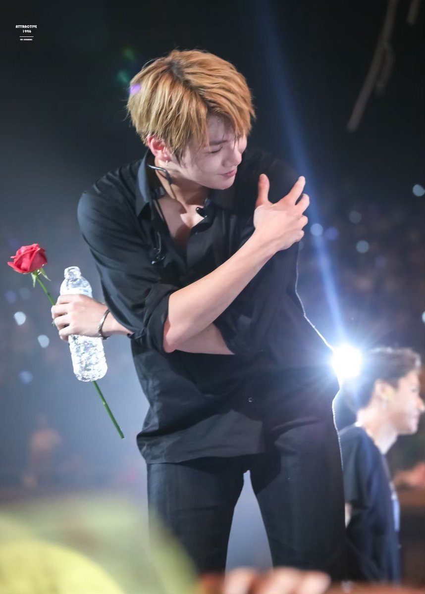 RaBBiT_MiLkY's tweet photo. ก็กอดพวกเรามาตั้ง 9 ปีแล้วนี่นา 🥺🩷🐶
#KANGDANIEL #강다니엘 #คังแดเนียล https://t.co/7V05UKeLYl