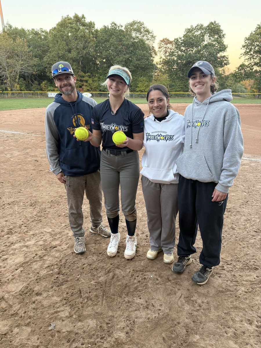VDobrydney29's tweet photo. My first leadoff homer ball and the game ball for player of the game / nothing without these Coaches right here!! @CT_Twolves Coach Jill, Coach Keith &amp; Coach Pags - so grateful ❤️ @NEF_Showcase 

#nefinestshowcase #16UTwolvesElite #Leadoffhomer #collegesoftball #shortstop https://t.co/srEBjko06X