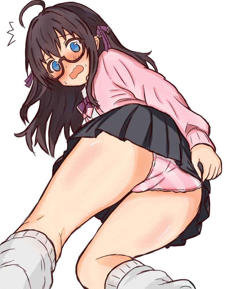 okutog3x's tweet photo. うちの子丸見えユウちゃん
#oc https://t.co/Q3WKqftEgo