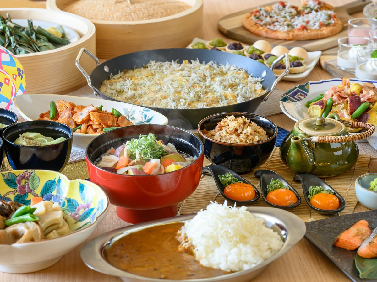 ComfortHotelJPN's tweet photo. ✨新情報解禁✨

2027年1月25日（月）
コンフォートホテルERA初出店となる石川県にて、
「#コンフォートホテルERA金沢東口」が開業予定🎊✨

📍JR金沢駅から徒歩約4分
金沢の食と歴史文化を感じる空間で、特別な金沢時間をお過ごしいただけます。

📅予約は本日10月19日（月）からスタート！

皆さまのご予約をお待ちしております。

🔽詳しくはこちら
https://t.co/evJHrFpgXg