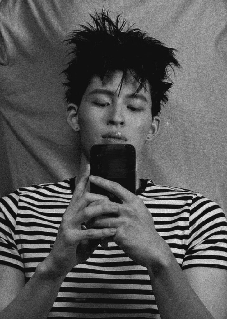 awboyy_'s tweet photo. หล่อ แอ็ค ขี้เล่น เป็นกันเอง https://t.co/OTJxKJNcMu