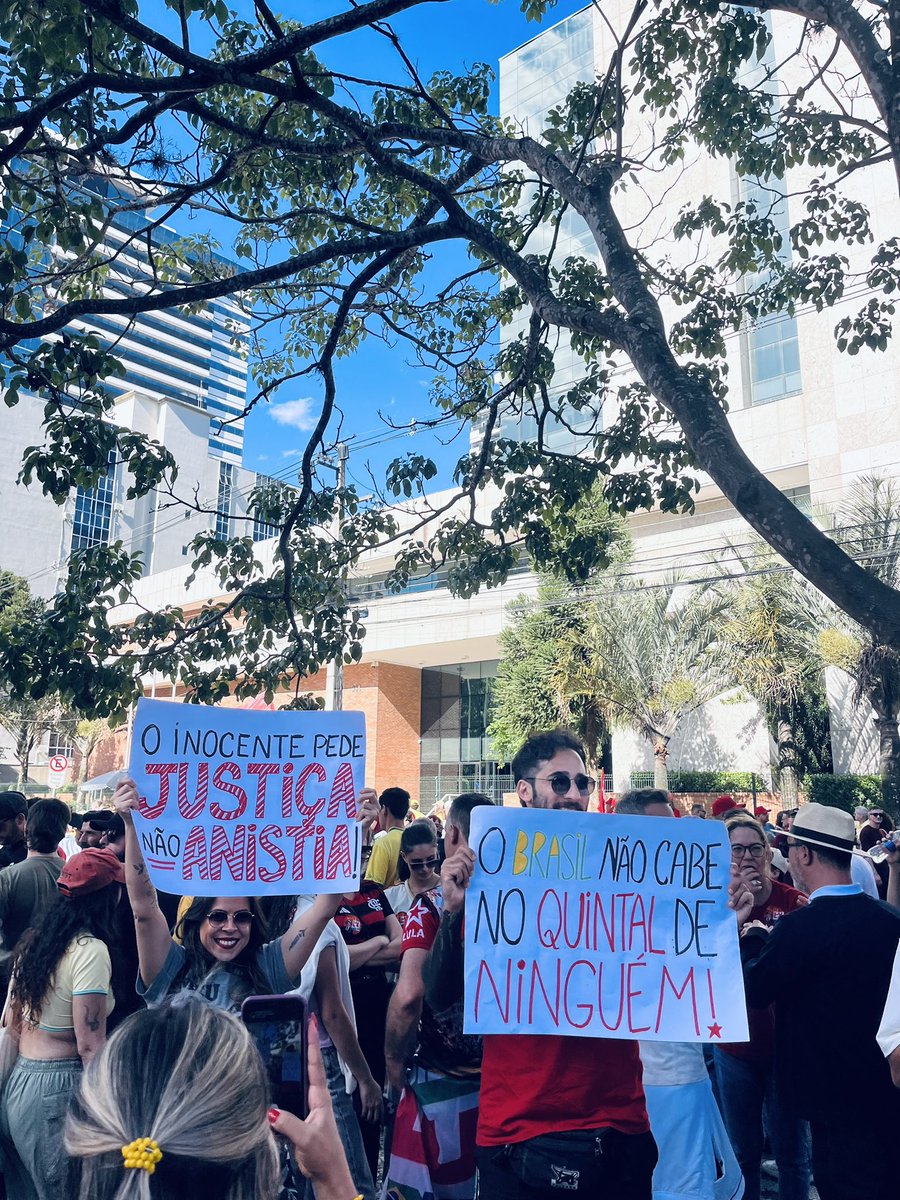blatnerbm's tweet photo. não me canso das fotos de hoje, muito incrível ! 🇧🇷 https://t.co/0jtvxnuQsf