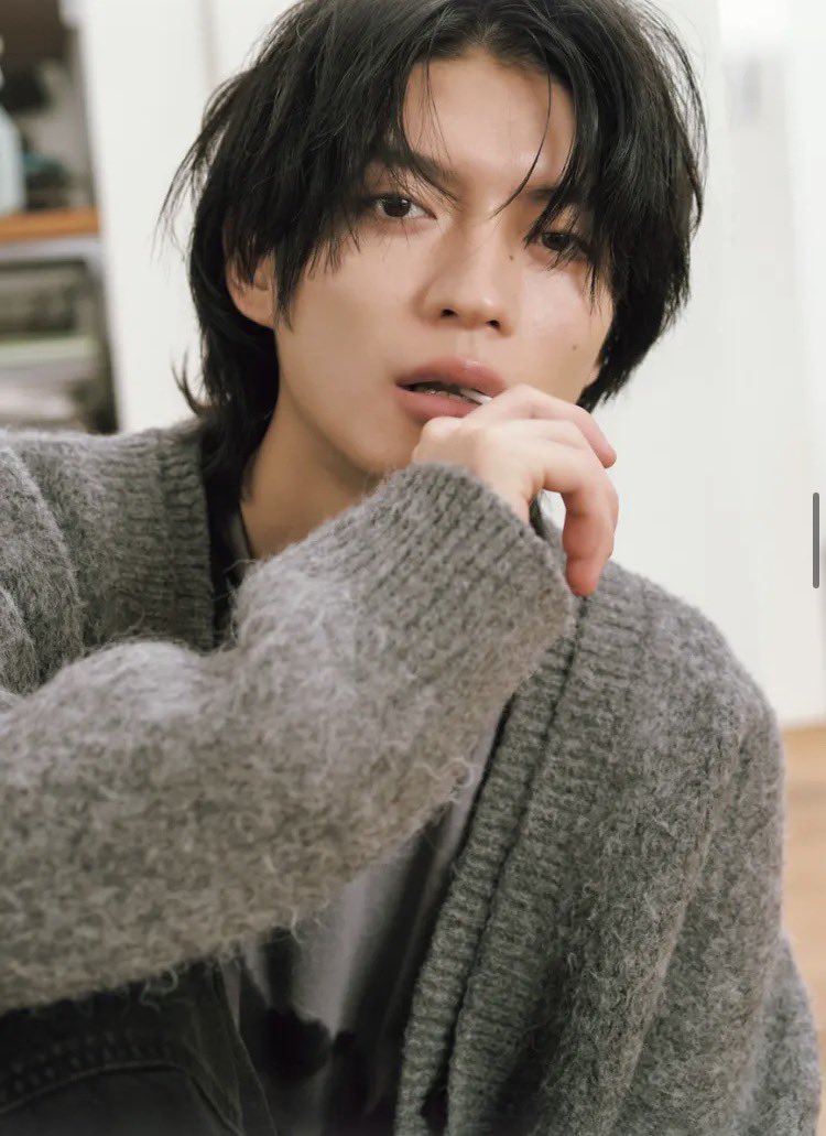 potepote_0901's tweet photo. #ViVi国宝級イケメンランキング
【NOW】部門
投票〆切本日10/19 23:59まで‼️

絶世美男子の眼差し…！
今日この姿に出会えたことが、彼の魅力を知る最高のきっかけになりますように…！

クールな色気と柔らかさを併せ持つ【 #杢代和人 さん( #原因は自分にある。 )】へ貴重な1票をお願いします‼️ https://t.co/JNx1VUDXc1